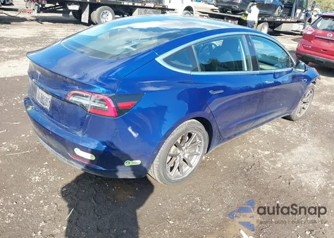 2018 Tesla Model 3 Long Range/Mid Range из США, поврежденный, VIN 5YJ3E1EA5JF154356